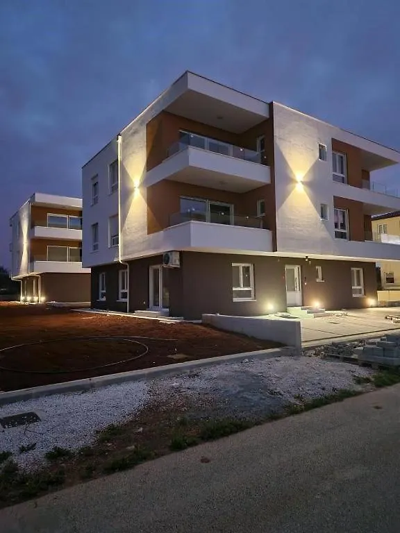 Guest house Cozy Istria - Green Penthouse With A View Of Brioni Peroj