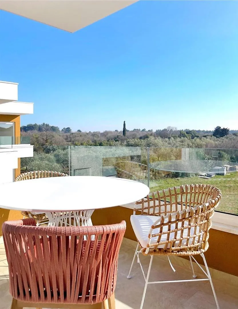 Cozy Istria - Green Penthouse With A View Of Brioni Peroj Guest house
